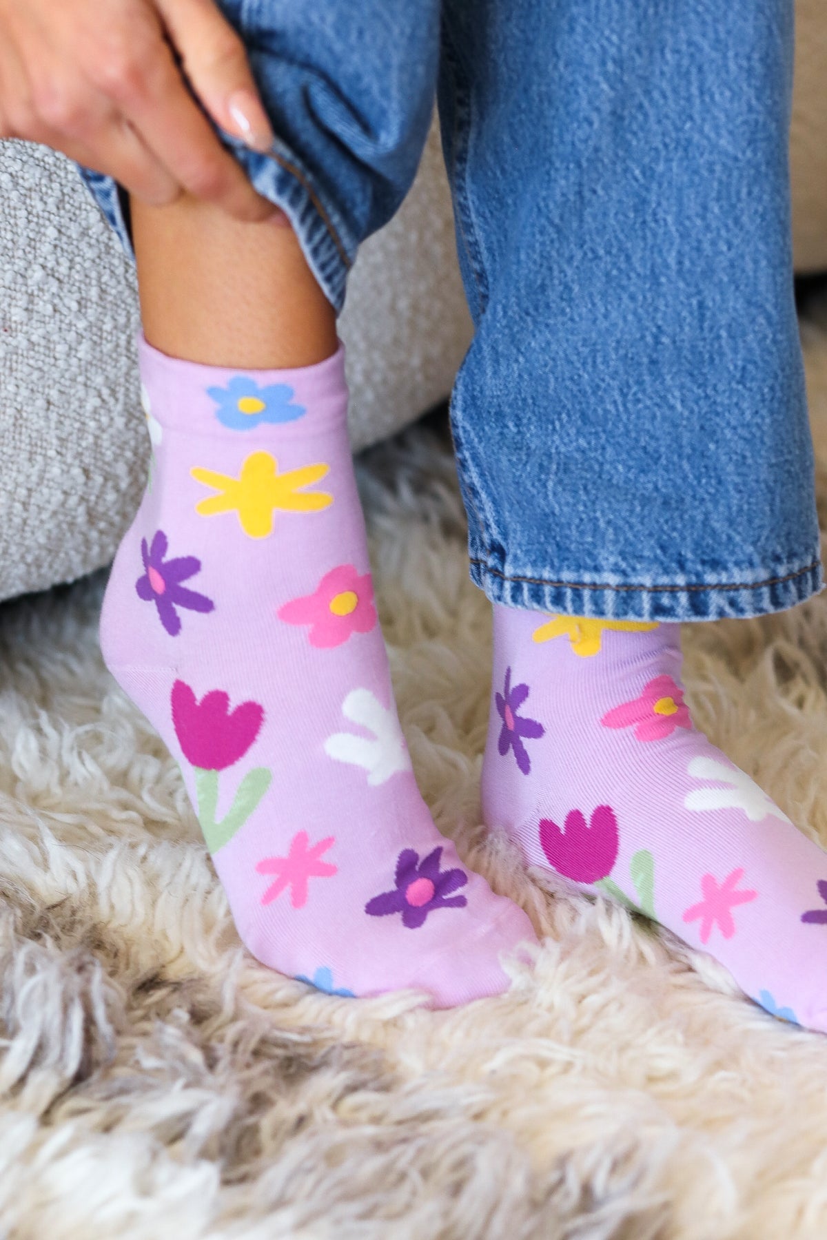 Orchid Floral Ankle Socks MO:VINT