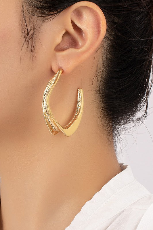 Twisted metal hoop earrings LA3accessories