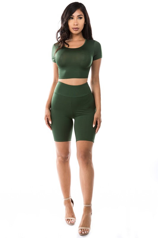 2PC SET CROP TOP WITH BICYCLE PANT By Claude