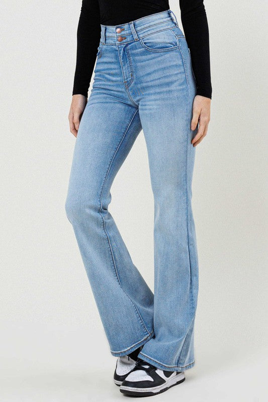 High-Waisted Flare Jeans Vibrant M.i.U