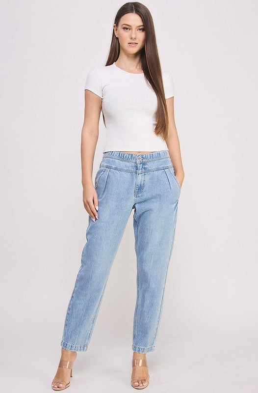 TAPERED FIT PLEAT AND WAISTBAND DETAIL JEANS SPECIAL A JEANS