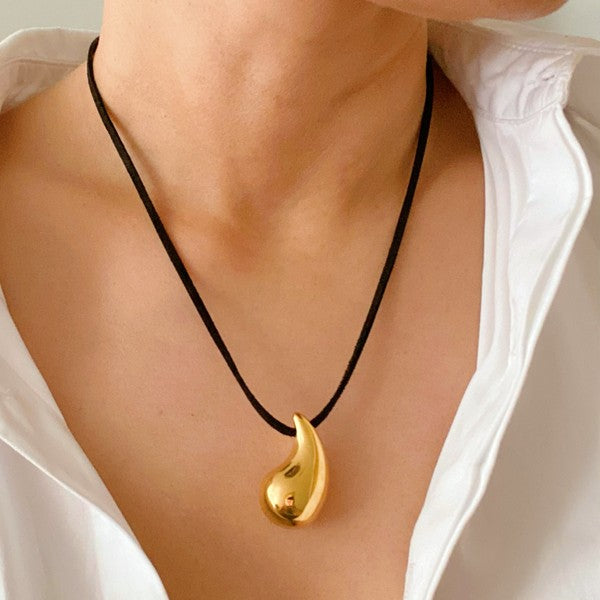 Black Leather Teardrop Necklace Ellison and Young