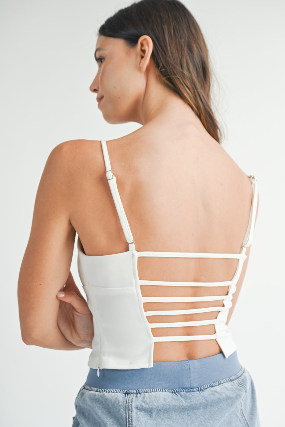 MABLE Strappy Back Cropped Cami Trendsi