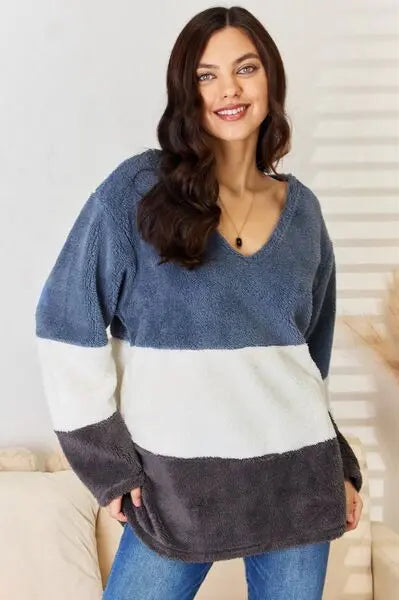 Culture Code Faux Fur Color Block V-Neck Sweater Trendsi