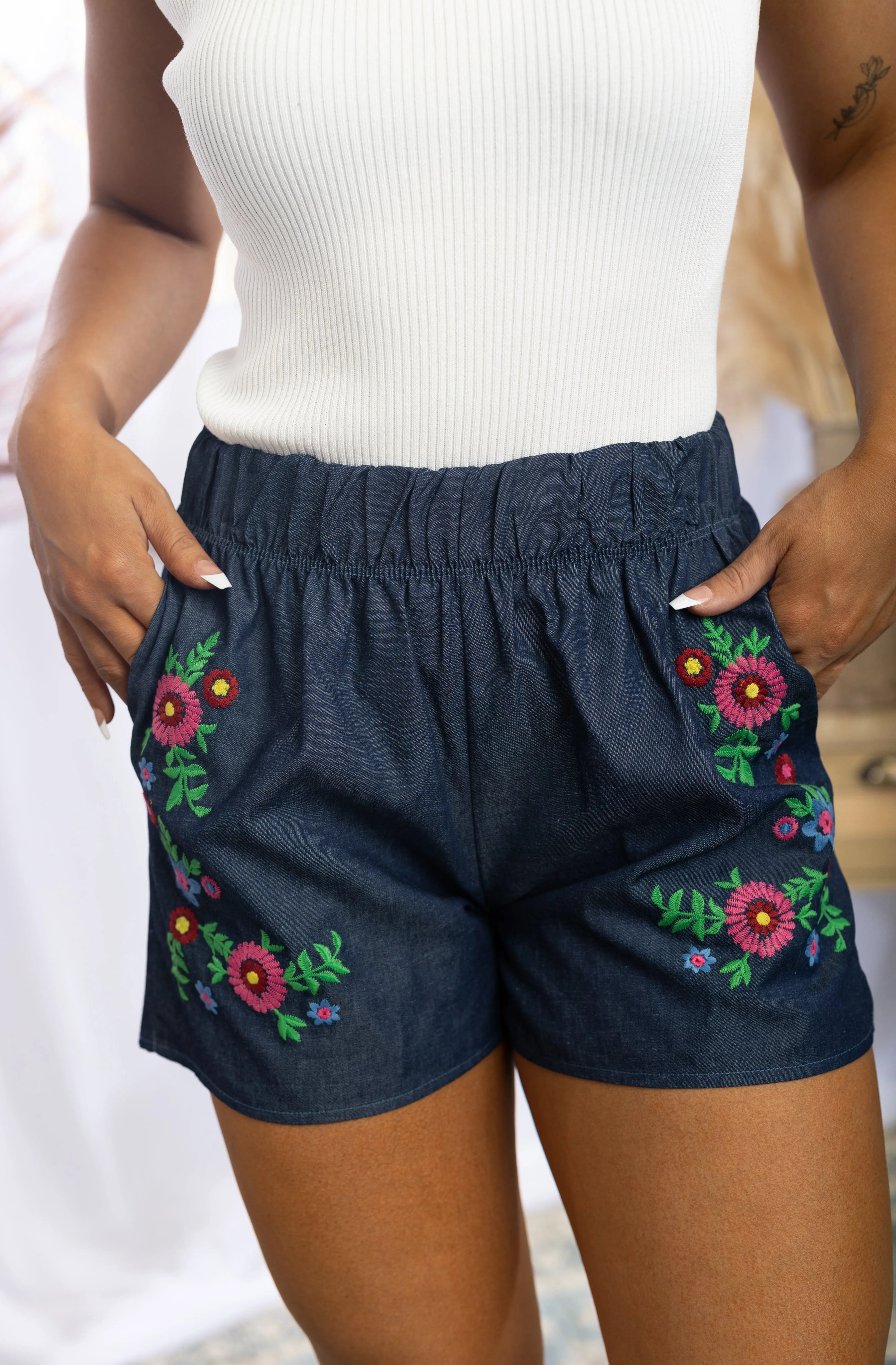 Embroidered Paradise Shorts Boutique Simplified