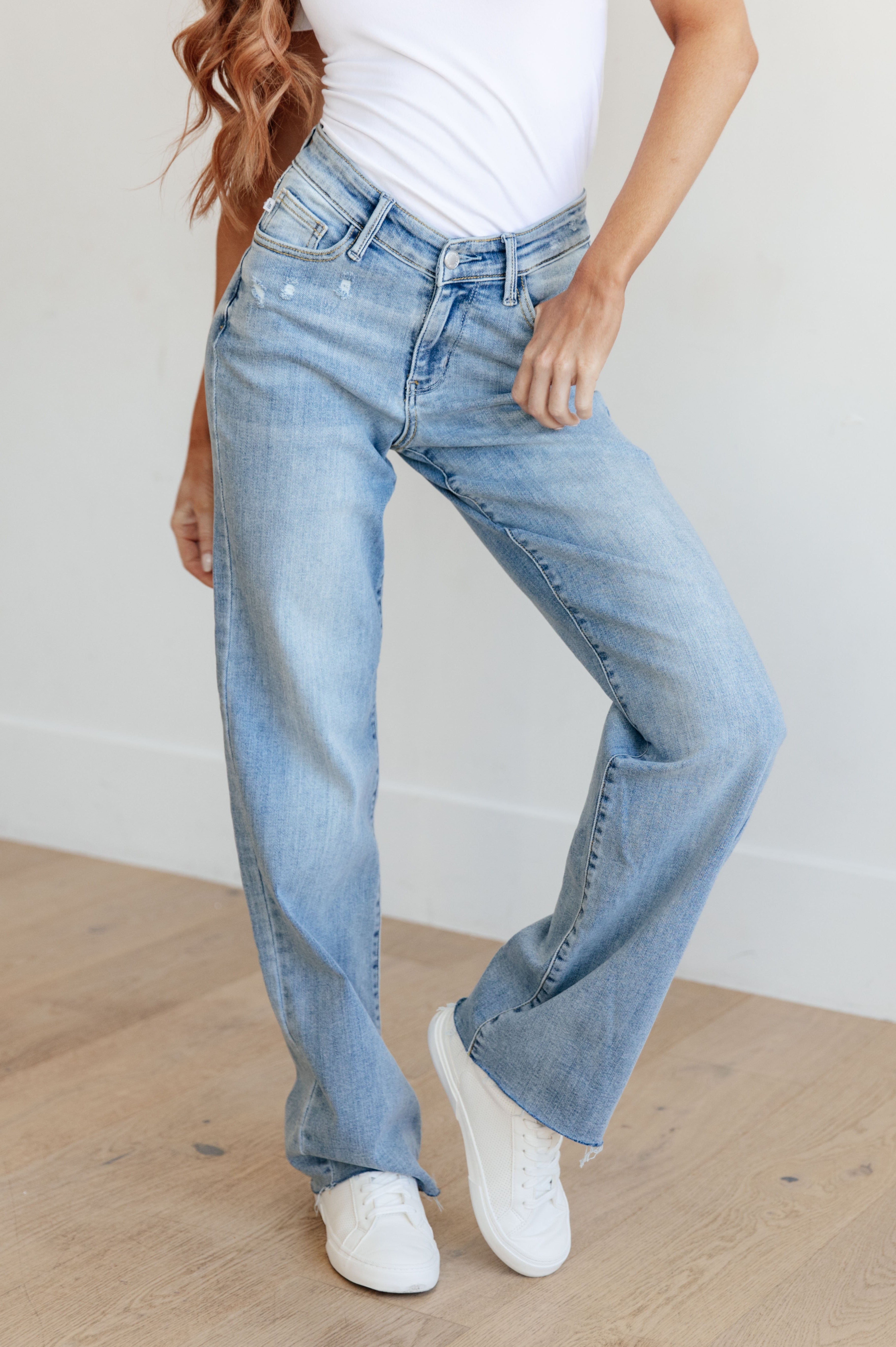 Mildred High Rise V Front Waistband Straight Jeans Judy Blue