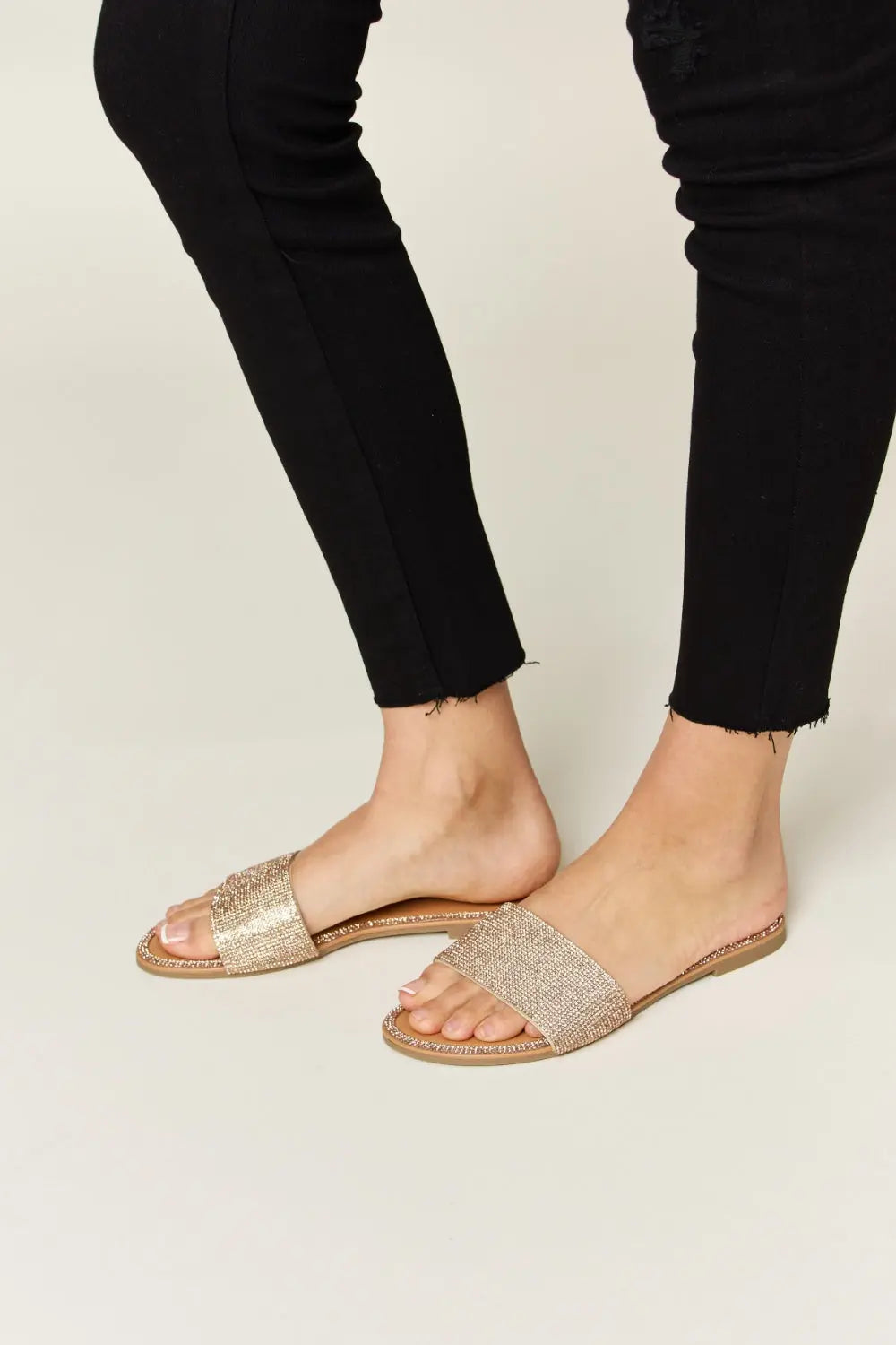 WILD DIVA Rhinestone Open Toe Flat Sandals Trendsi