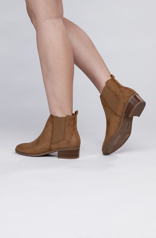 Teapot Ankle Booties Fortune Dynamic