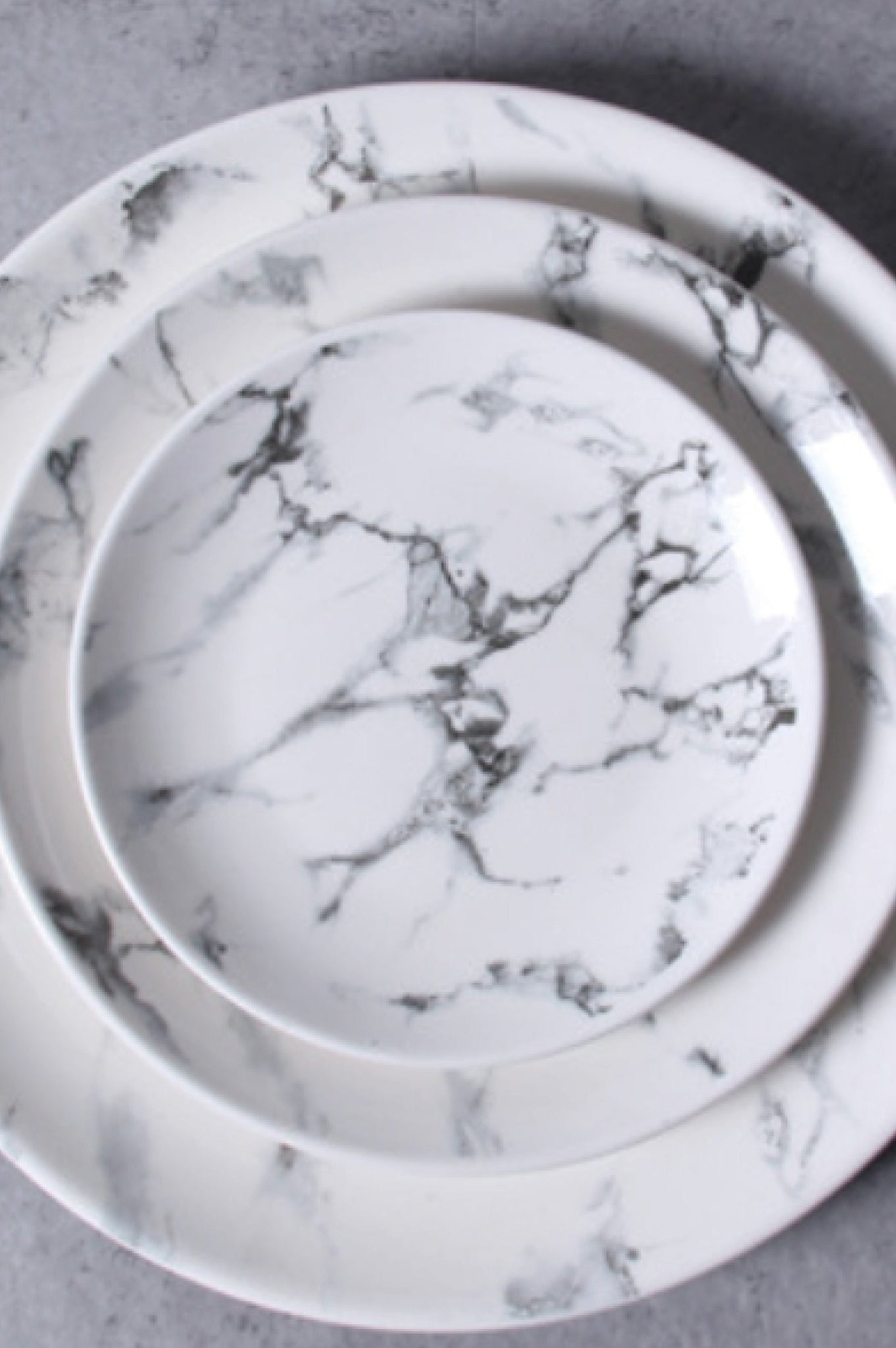 ClaudiaG Marble Round Plate