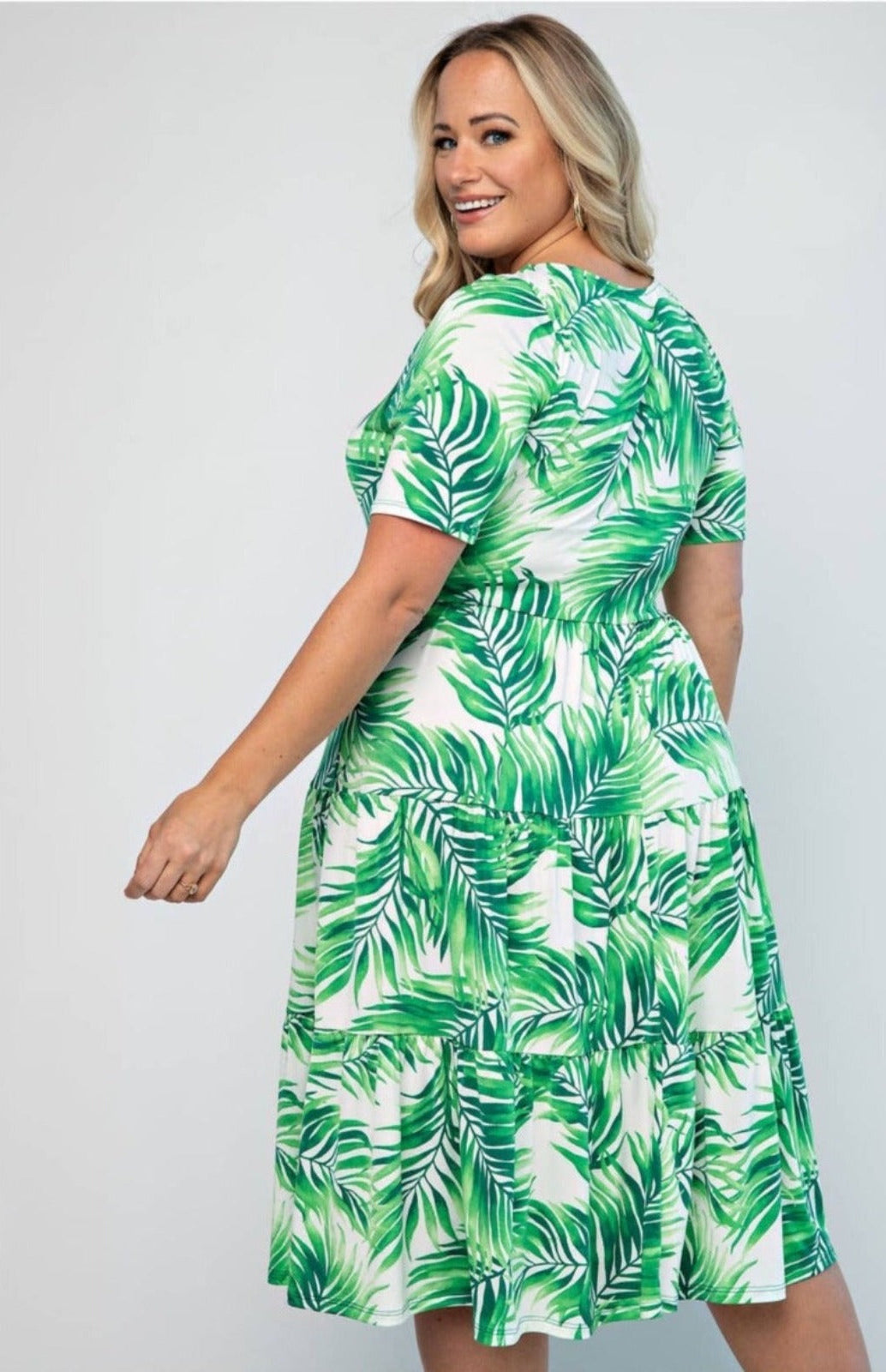 Plus Size Venecia Knit Short Sleeve Tiered Dress, Green and White Palm Print Cute Hues