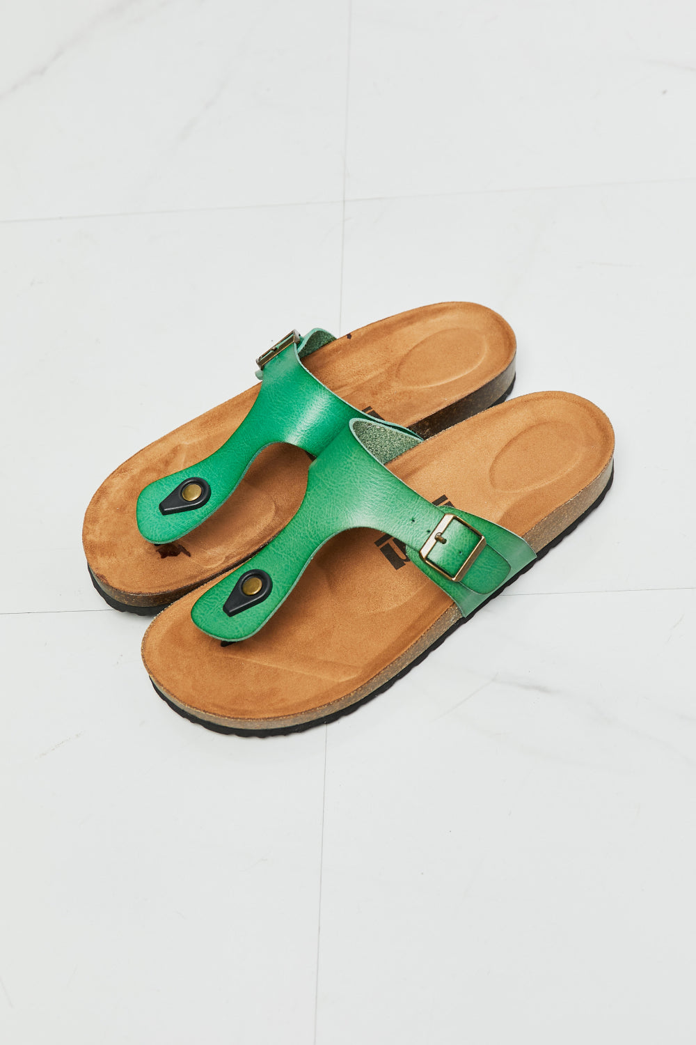 MMShoes Drift Away T-Strap Flip-Flop in Green MMShoes