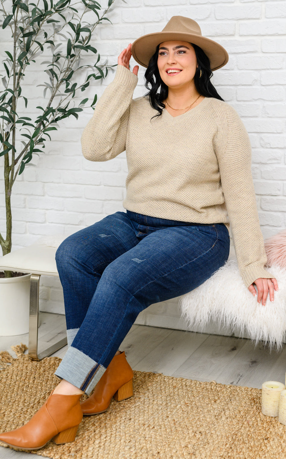 Chai Latte V-Neck Sweater in Oatmeal Ave Shops