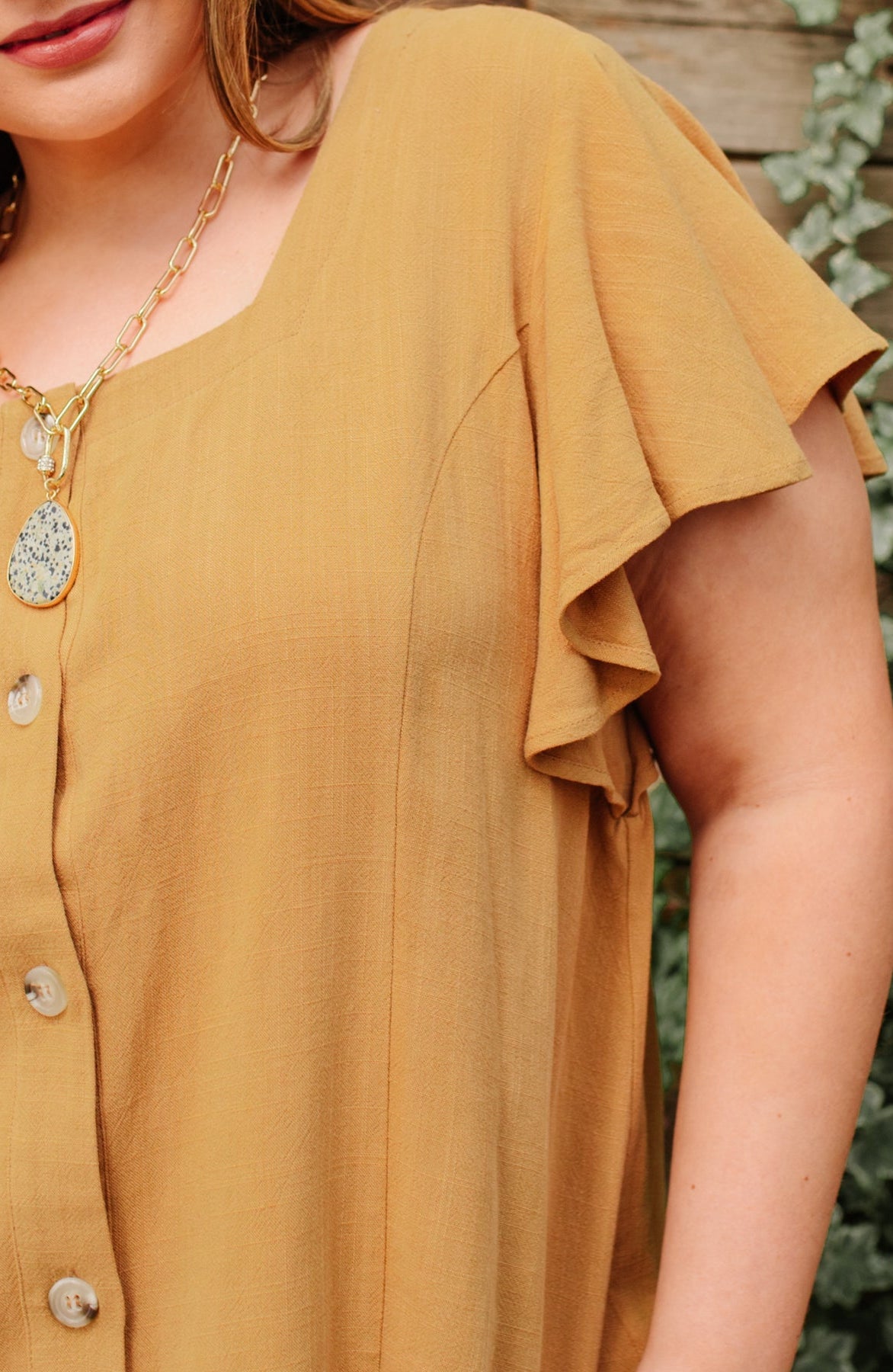 Envy Me Top in Taupe Ave Shops