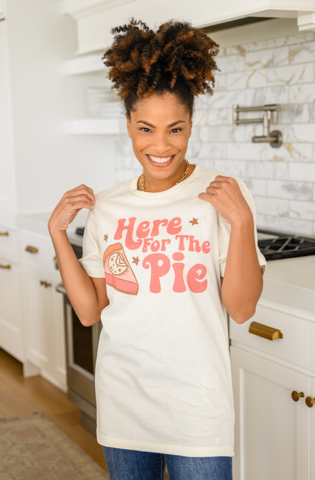Here For The Pie Graphic T-Shirt In Cream Ave Shops