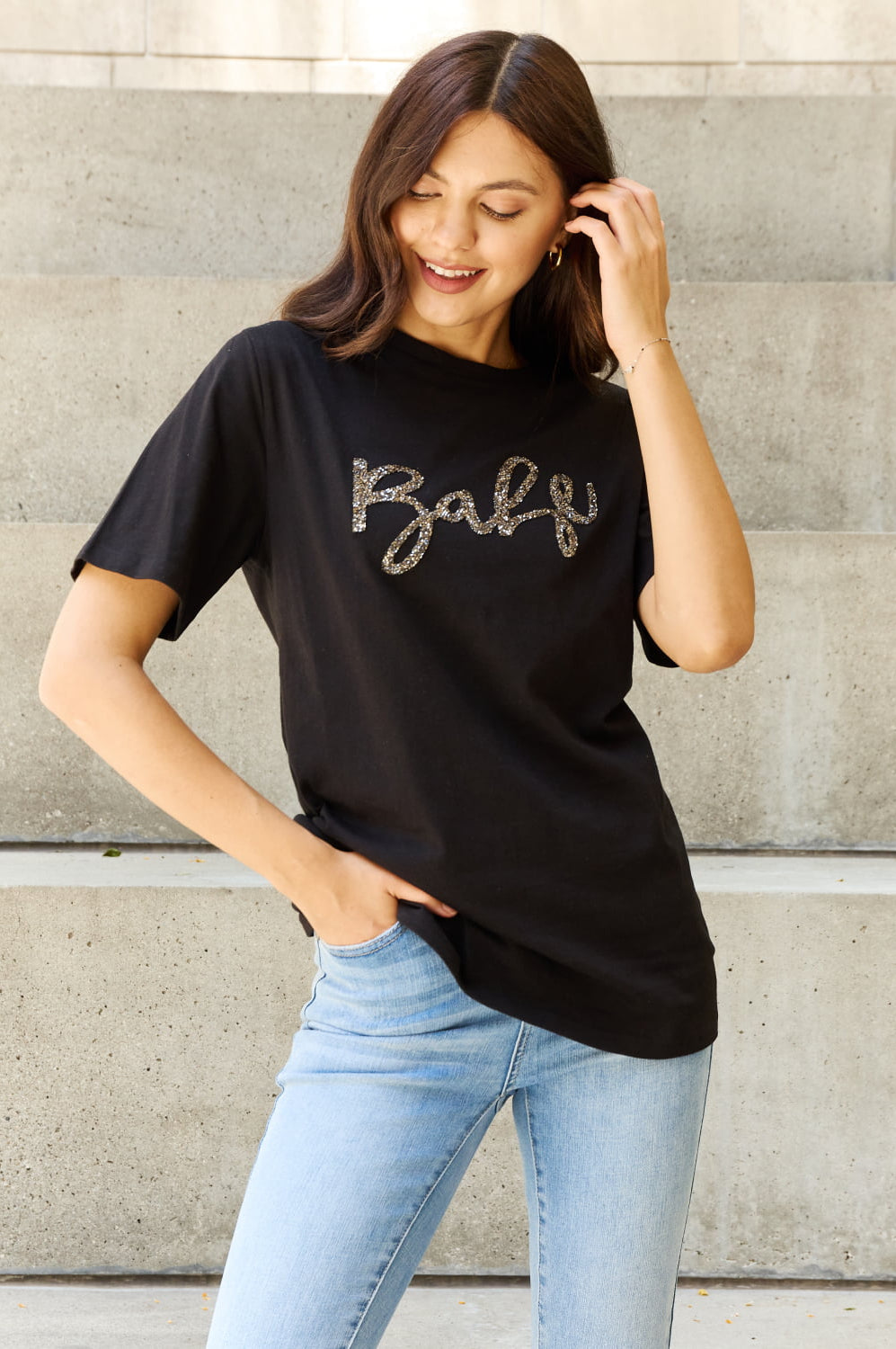 Davi & Dani "Babe" Full Size Gliter Lettering Printed T-Shirt in Black Trendsi