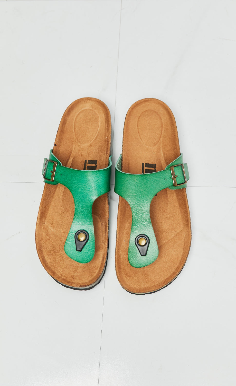 MMShoes Drift Away T-Strap Flip-Flop in Green MMShoes