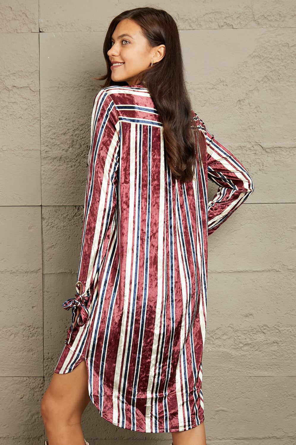e.Luna Stripe Velvet Dress with Pockets Trendsi