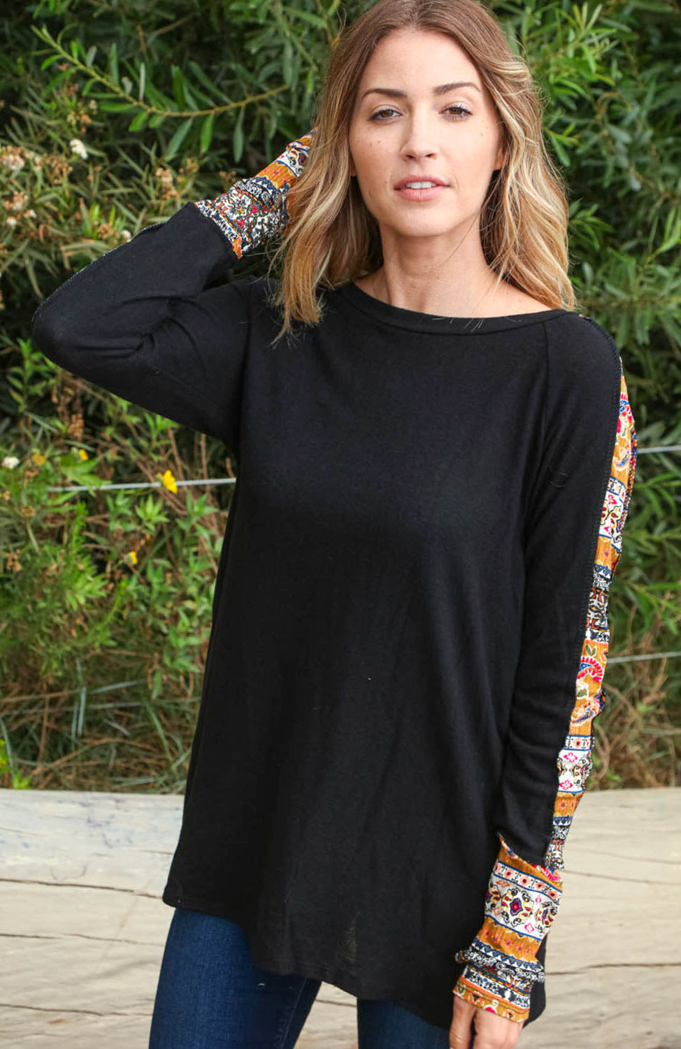 Ethnic Paisley Print Raglan Knit Top with Thumb Holes Haptics