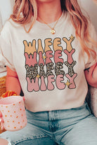 LEOPARD WIFEY REPEAT Graphic T-Shirt BLUME AND CO.