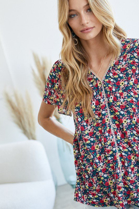 Floral Printed V-Neck Short Sleeve Top Davi & Dani