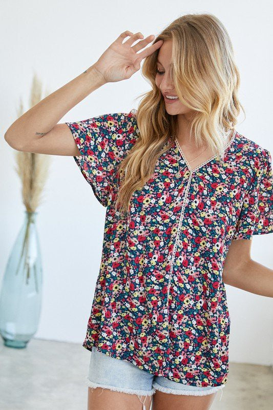 Floral Printed V-Neck Short Sleeve Top Davi & Dani