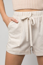 Elastic Waist Front Pocket Roll-Up Shorts Gilli