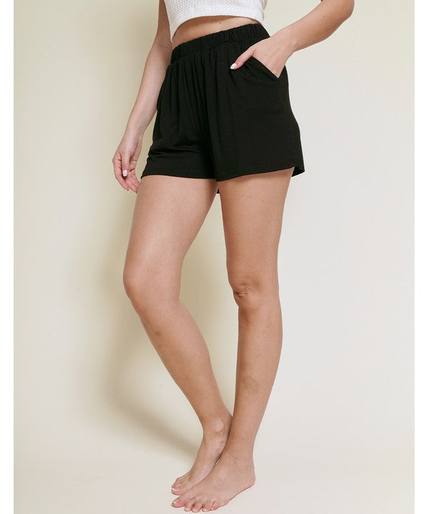 BAMBOO SIMPLE SHORTS Fabina