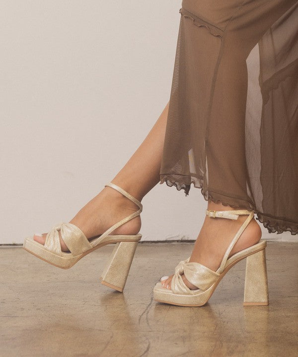 OASIS SOCIETY Zoey - Knotted Band Platform Heels Oasis Society