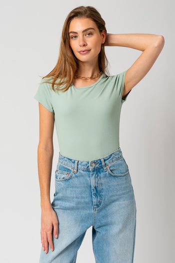 Round Neck Short Sleeve Bodysuit Gilli