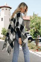 Buffalo Check Tassel Poncho Leto Accessories