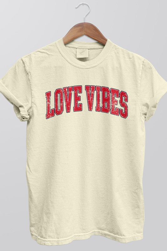 Retro Love Vibes Valentines Day, Garment Dye Tee Rebel Stitch