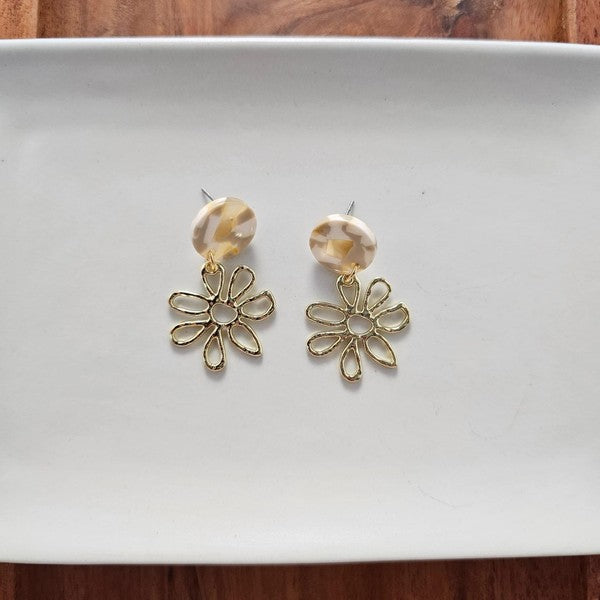 Lily Earrings - Daffodil Spiffy & Splendid