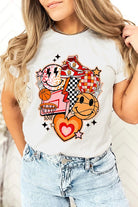 Retro Smile Face Basketball Graphic T Shirts Color Bear