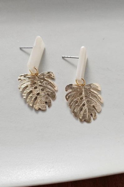 Mini Belize Earrings - Ivory Spiffy & Splendid