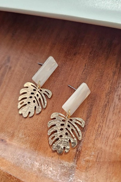Mini Belize Earrings - Ivory Spiffy & Splendid