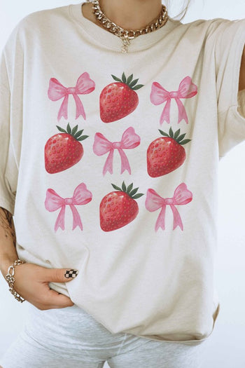 STRAWBERRY BOW COQUETTE GRAPHIC TEE ALPHIA