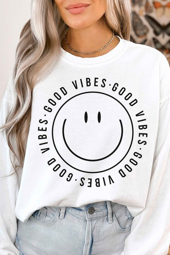 GOOD VIBES HAPPY SMILES GRAPHIC SWEATSHIRT ALPHIA