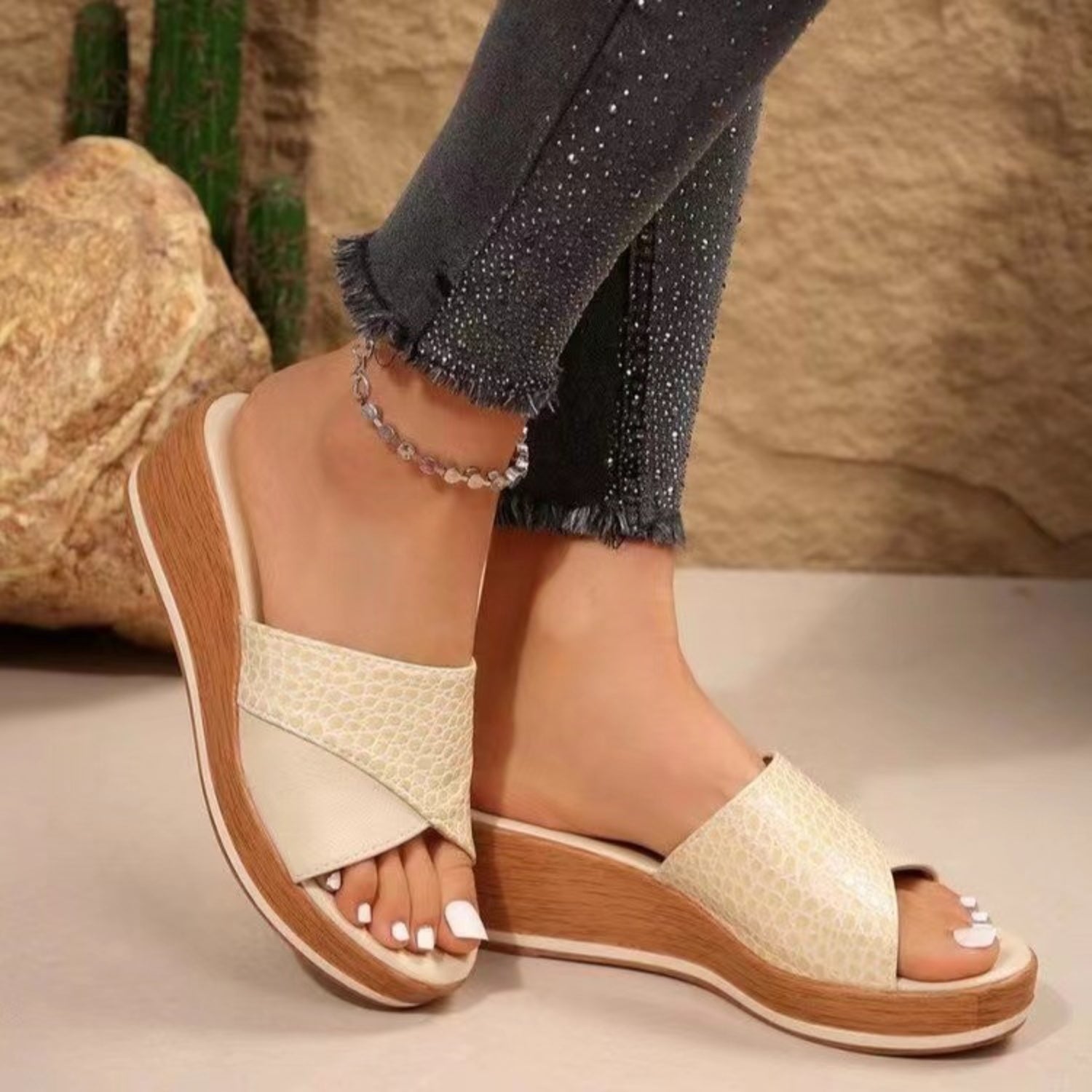 PU Leather Open Toe Sandals Trendsi