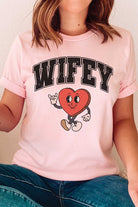 PLUS SIZE - WIFEY HEART Graphic T-Shirt BLUME AND CO.