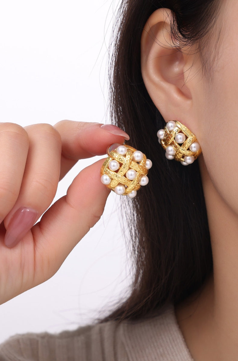 Copper Shell Pearl Stud Earrings Trendsi