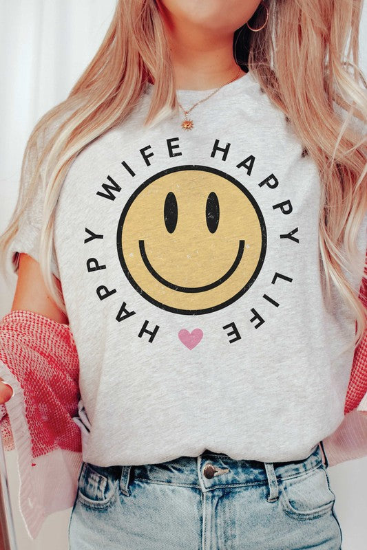 PLUS SIZE - HAPPY WIFE HAPPY LIFE Graphic T-Shirt BLUME AND CO.