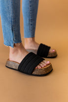 Chloe Chunky Slide in Black Bliss Dropship