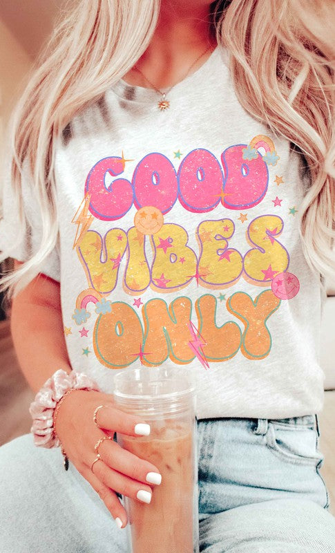RETRO GOOD VIBES ONLY Graphic T-Shirt BLUME AND CO.