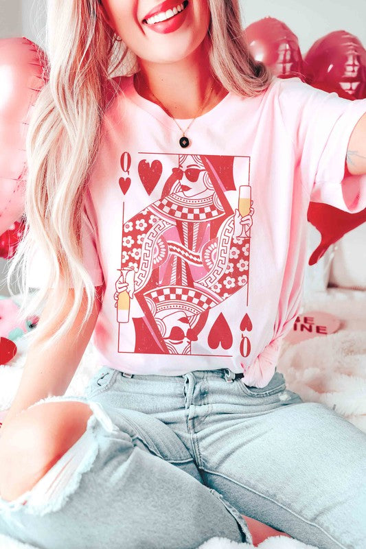PLUS SIZE - CHAMPAGNE QUEEN OF HEARTS Graphic Tee BLUME AND CO.
