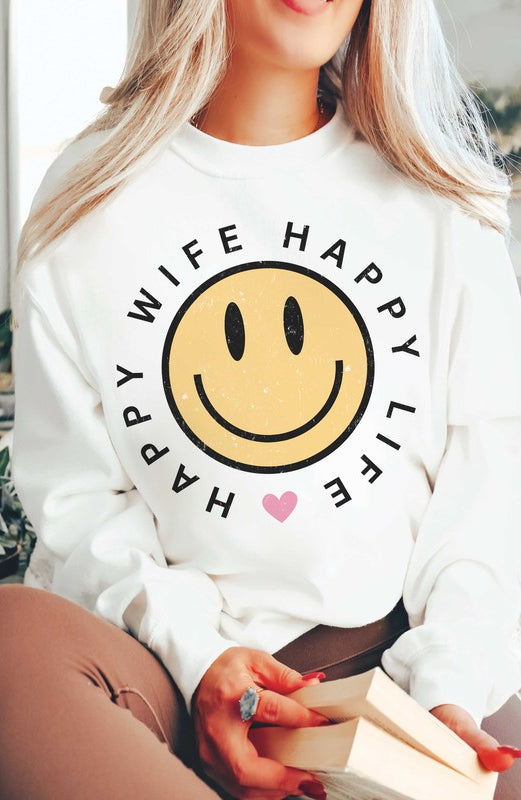 HAPPY WIFE HAPPY LIFE Graphic Sweatshirt BLUME AND CO.