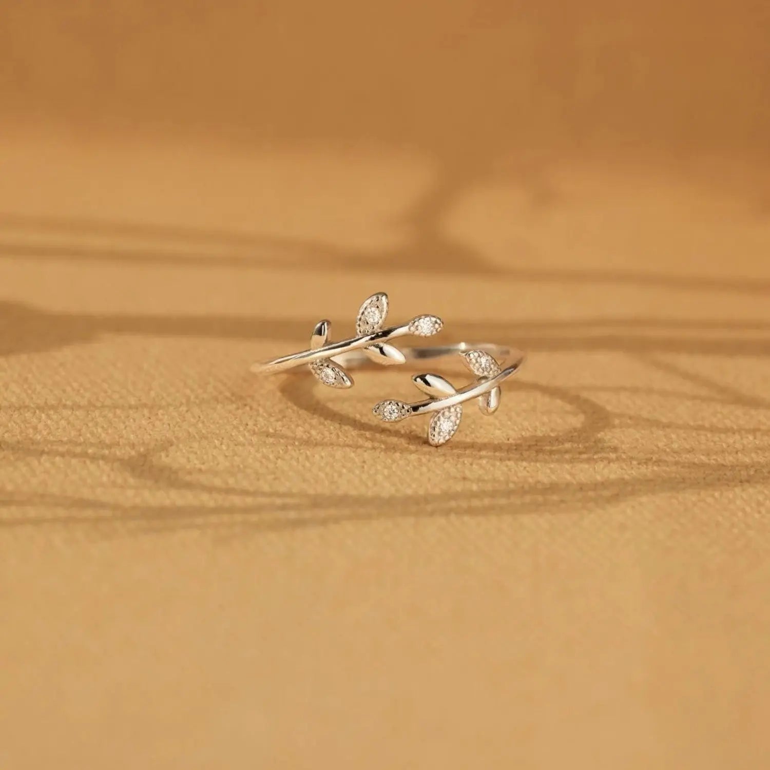 925 Sterling Silver Zircon Leaf Shape Ring Trendsi