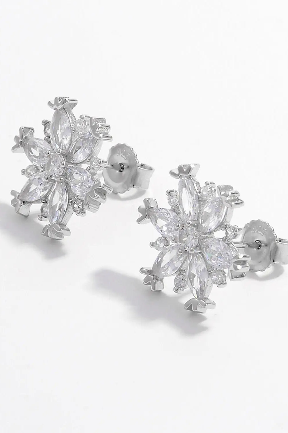 925 Sterling Silver Zircon Snowflake Earrings Trendsi