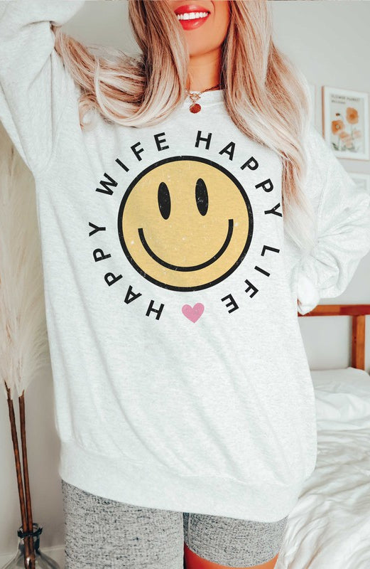 HAPPY WIFE HAPPY LIFE Graphic Sweatshirt BLUME AND CO.