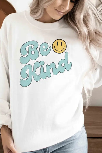 BE KIND HAPPY FACE Graphic Sweatshirt BLUME AND CO.