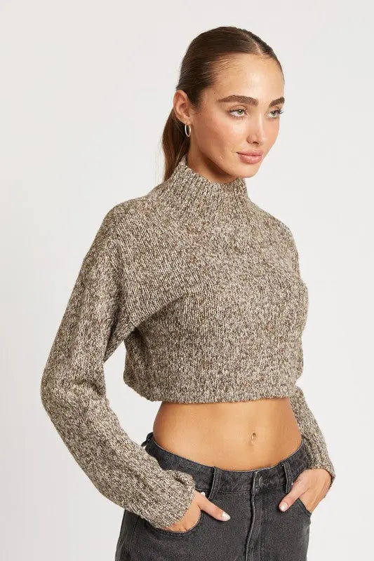 CONTRASTED TURTLE NECK CROP TOP Emory Park